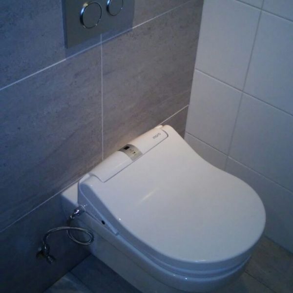 Installatie Maro douchewc