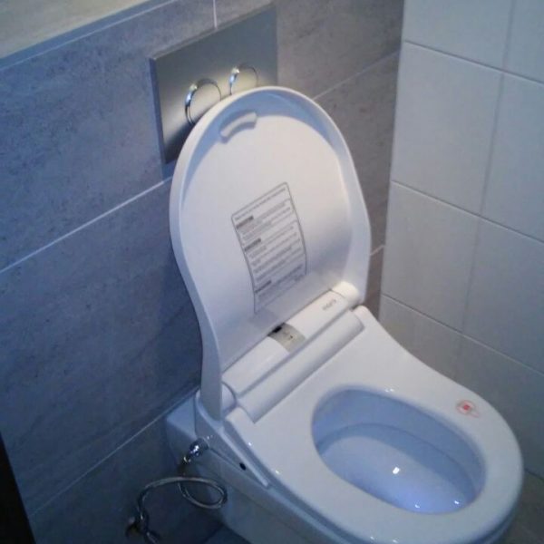 Installatie Maro douchewc