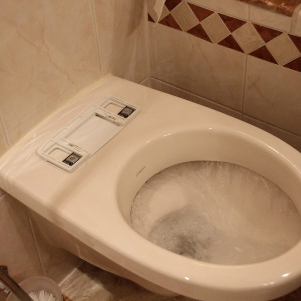Installatie_spatoilet_frissebips (9)