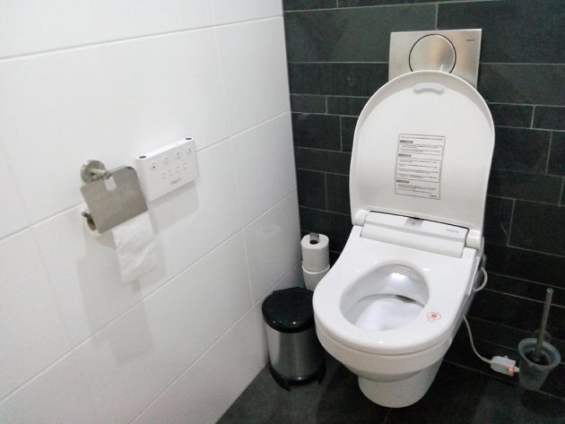 Sanitairwinkel installatie Maro DI600 douchewc (3)