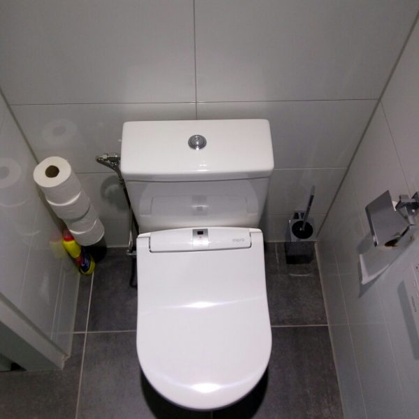 Sanitairwinkel Rotterdam Maro DI600 douchewc (3)