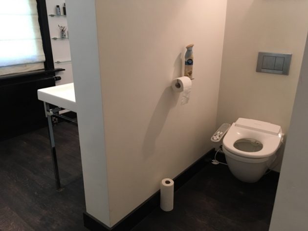 Installatie goedkoopste douchewc van Coway - BAS16 (1)