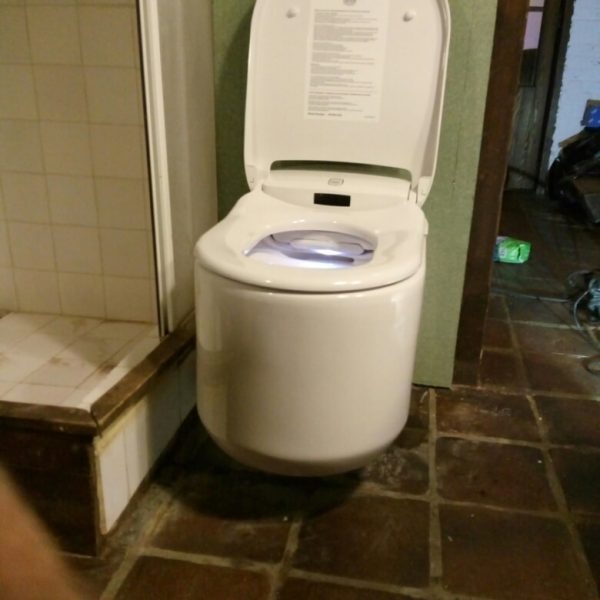 grohe-sensia-arena-douchewc-39354sh0-frissebips-7 39354SH0