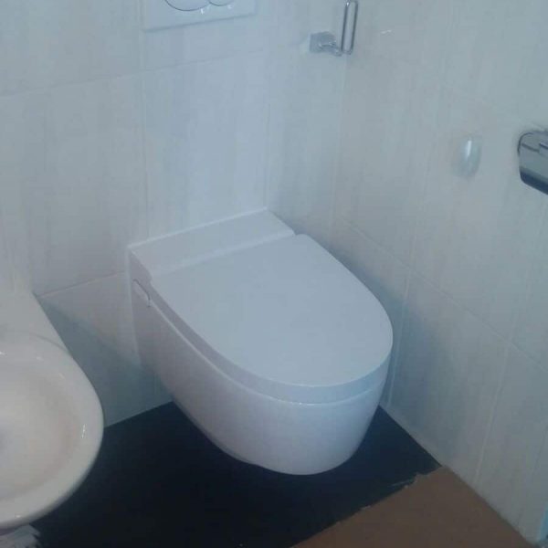 Mera douche-wc foto's installatie 23