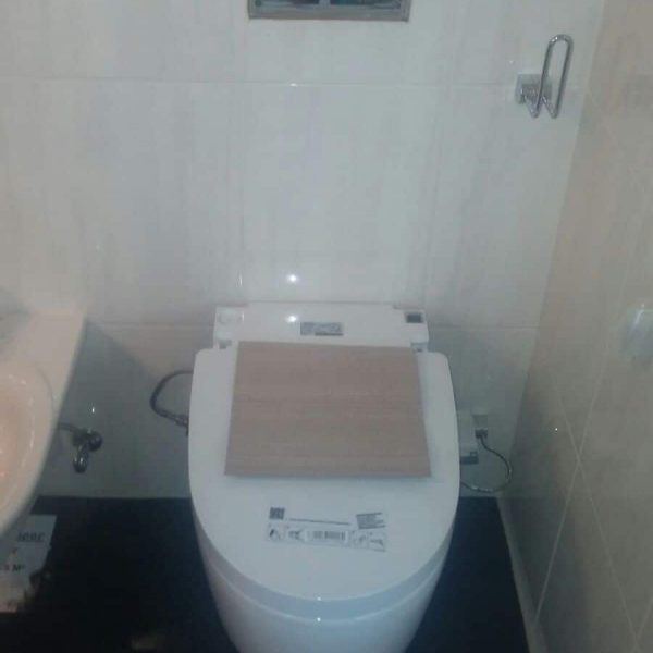 Aquaclean Mera Classic of Comfort