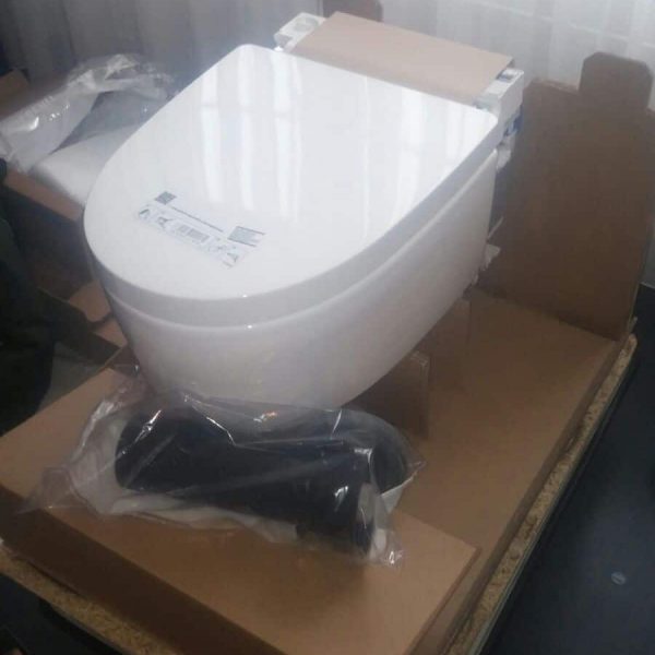 Geberit Aquaclean mera wit in doos