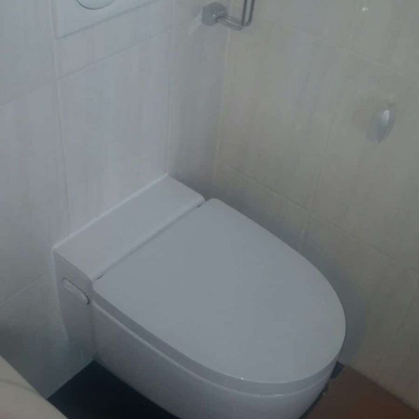 Geberit AquaClean Mera Comfort Wit (8)