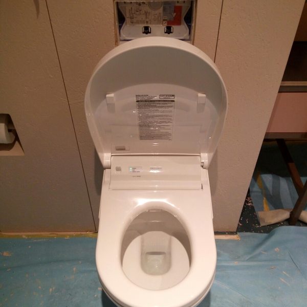 Villeroy & Boch ViClean U+ douchetoilet - Frissebips (5)
