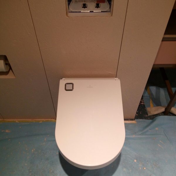 Villeroy & Boch ViClean U+ douchetoilet - Frissebips (7)