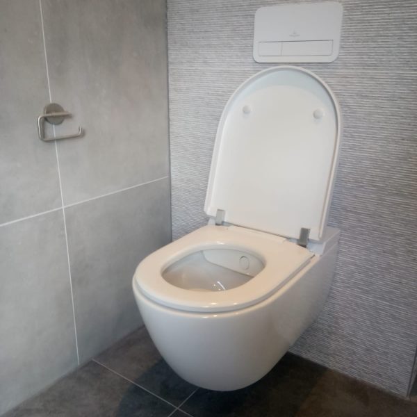 Installatie Viclean i 100 douchetoilet frissebips (5)