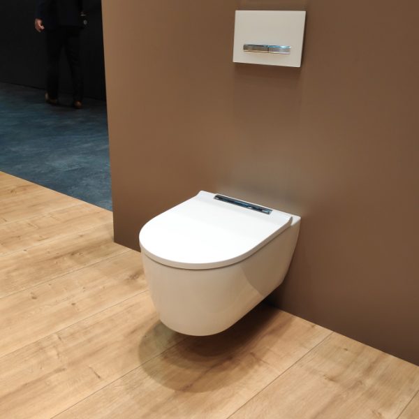 Geberit_Aquaclean_sela_2019_frissebips_douchewc_2