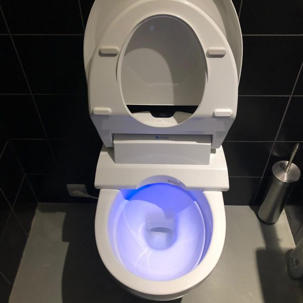 Installatie_Brondell_Swash_1400EU_Frissebips