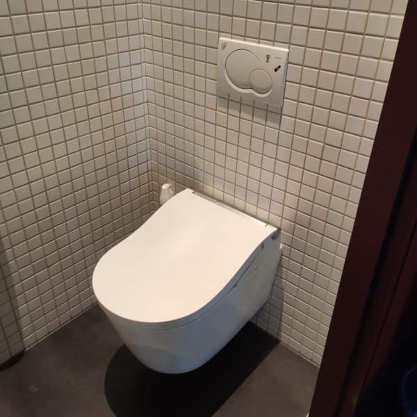 TOTO Washlet RW Japans Toilet installatie (6)